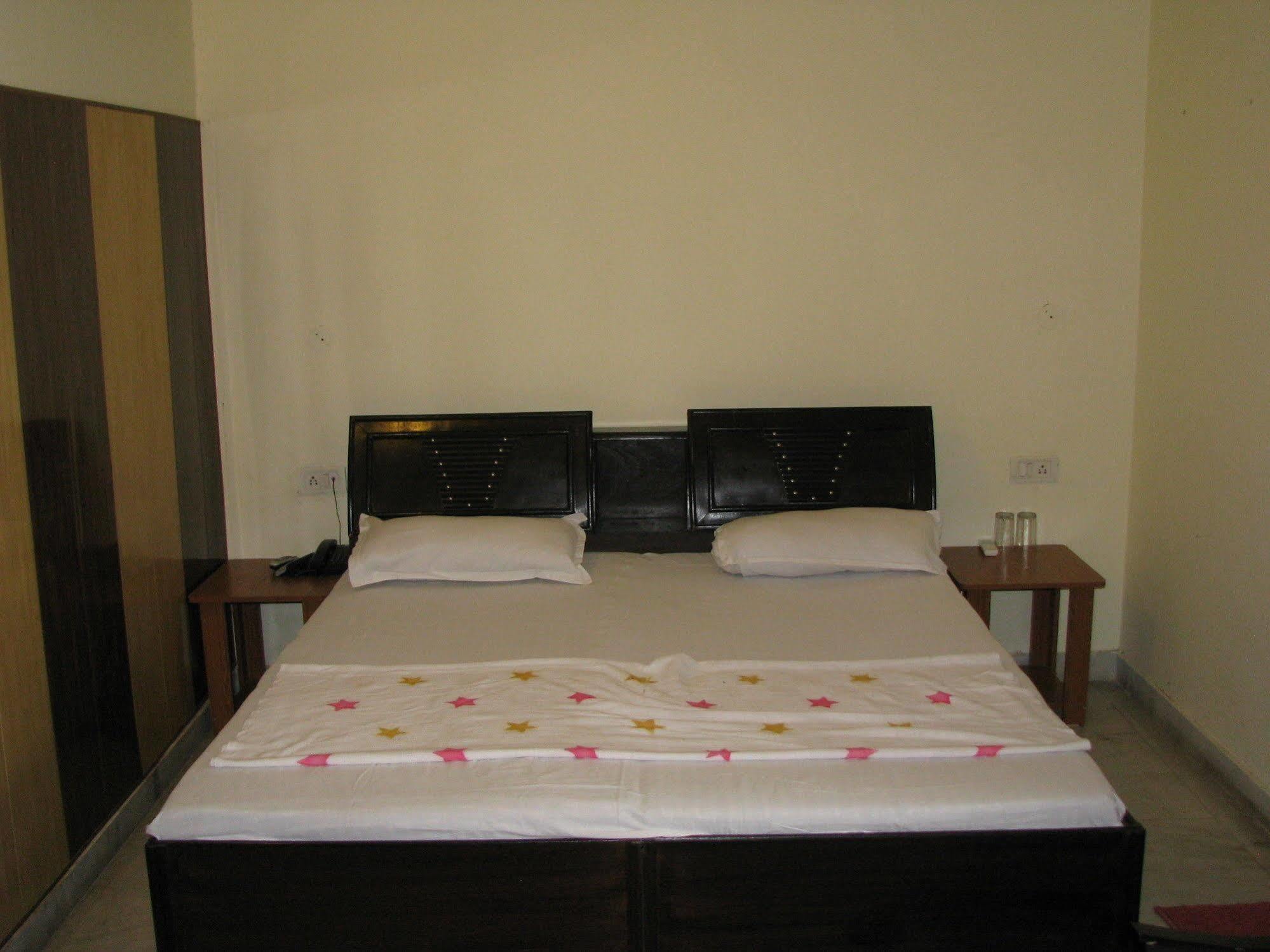Hotel Sham Villa Amritsar Exterior photo